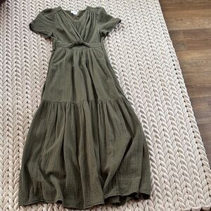 Sundays Olive Maxi Dress
